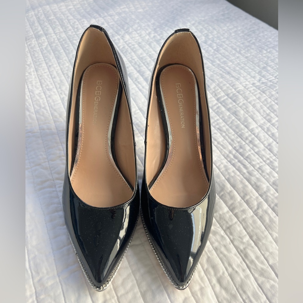 BCBGeneration black and silver 4” heels, size 9